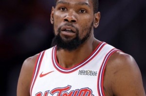 杜兰特37岁后22场30+得分，罚球少于10次创NBA纪录|凯文·杜兰特|体育数据分析|凯文-杜兰特|命中率|球员_新浪体育_新浪新闻