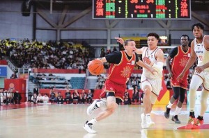 爱游戏体育官方入口-96比100负于上海队，山西男篮虽败犹荣